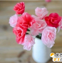 用一张普通的纸就可以折出的玫瑰花手工制作教程  一款漂亮的自制玫瑰花
