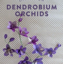 如何制作一朵漂亮的紫色兰花？漂亮紫色蓝花的手工制作教程  