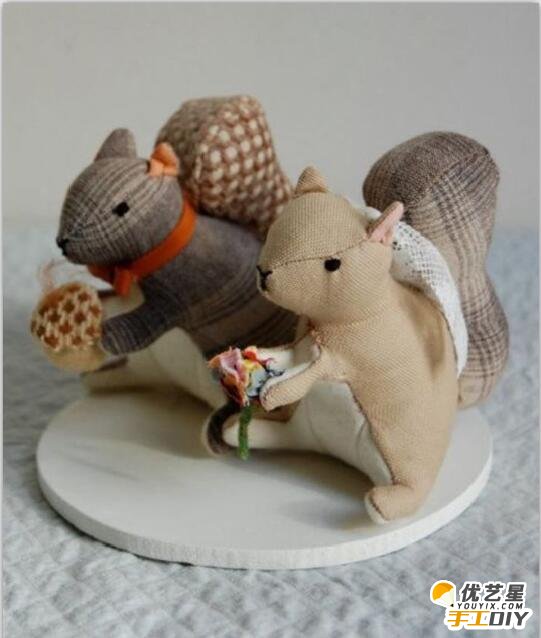 可爱的小蜗牛和小松鼠的布偶手工图纸制作教程     可爱呆萌的布偶的手工制作_www.youyix.com