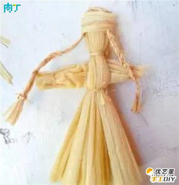 旧物玉米皮的创意手工diy制作教程 用玉米皮手工制作漂亮的玉米片娃娃_www.youyix.com