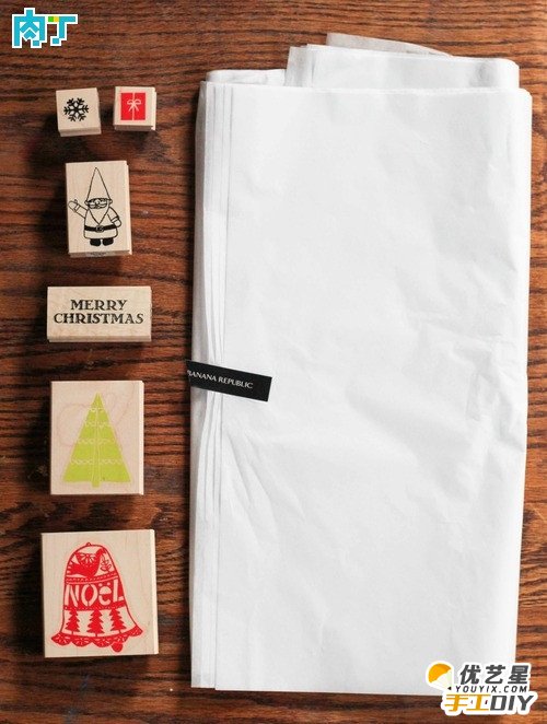 橡皮章手工制作节日包装纸 如何手工diy制作精美漂亮的包装纸 包装纸的手工制作教程_www.youyix.com