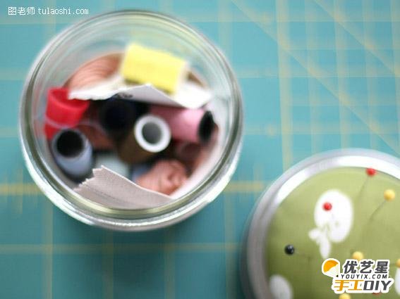 废瓶罐创意改造制作成娃娃针线包 可爱娃娃针线包的手工制作教程 手工diy制作教程_www.youyix.com