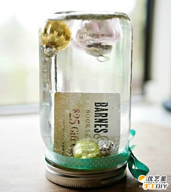 手工diy创意制作玻璃罐装饰品 用普通玻璃罐创意制作成唯美漂亮的玻璃瓶装饰品 创意diy制作教程_www.youyix.com