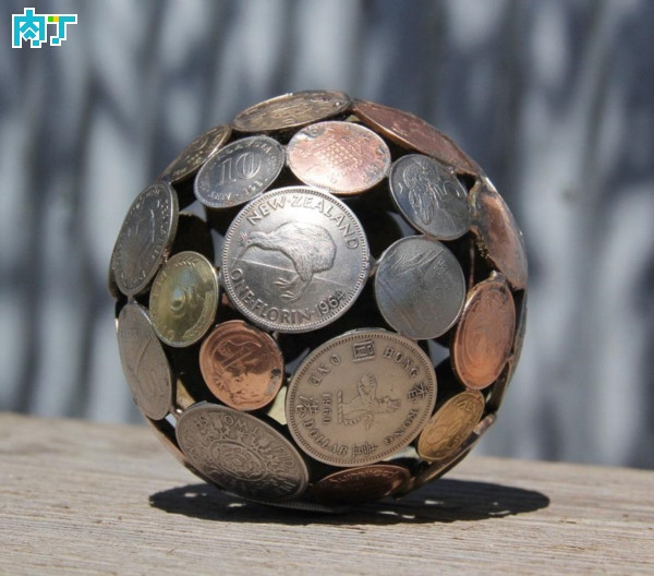硬币和钥匙创意制作成精美艺术品 废旧物品的创意diy利用 钥匙硬币巧妙利用_www.youyix.com