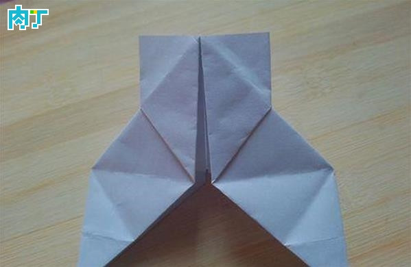 手工纸艺制作教程 双轮船的手工折纸制作教程 如何简单的折出逼真形象的轮船_www.youyix.com