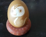 用鸡蛋壳来雕刻的精美手工制作品  在鸡蛋壳上雕刻的手工制作步骤教程 