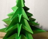 手工折纸立体圣诞树纸艺  绿色立体圣诞树  立体效果的圣诞树手工折纸教程图