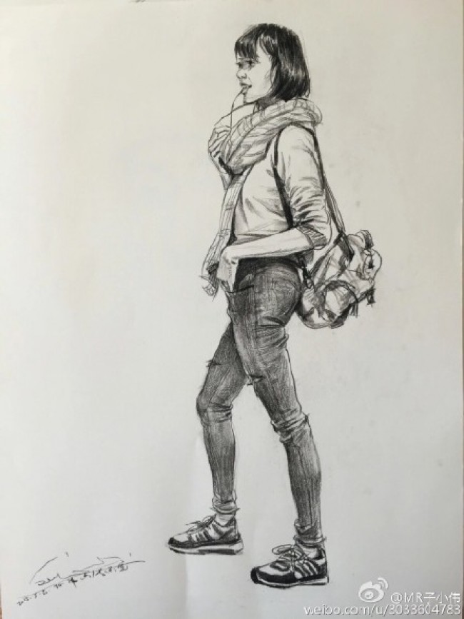 人物速写全身素描图片 女生全身人像素描彩铅速写图片素材 不同姿势