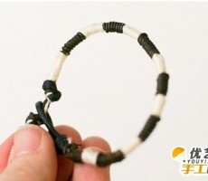 简约的黑白手绳编织手工 简单的手绳手链