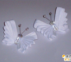 缎带创意制作蝴蝶形状的蝴蝶结    手工