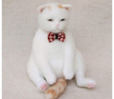 温柔可爱白色小猫咪羊毛毡手工制作　蠢