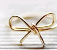 旧物手工制作的少女蝴蝶结戒指  可爱时