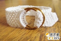 时尚编织女生纯白款式手镯    教你如何打造一款时尚气质的美女手链手绳编织绳纯白手镯