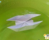 手工纸艺制作教程 双轮船的手工折纸制作教程 如何简单的折出逼真形象的轮船