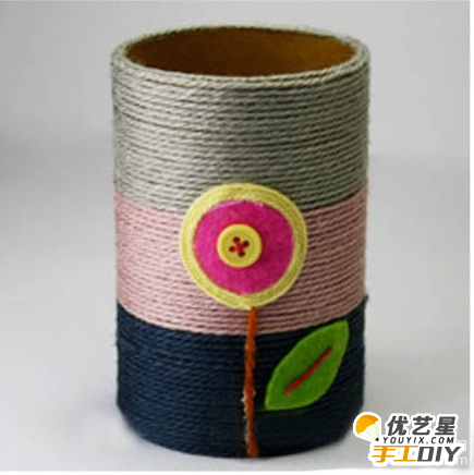 旧物利用手工diy教程 手工制作笔筒 用卫生卷纸筒制作的diy笔筒手工_www.youyix.com