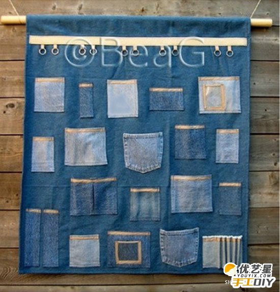 用废旧牛仔裤制作出各种小物品 废旧牛仔裤的各种用处作品 用牛仔裤diy各种漂亮的小玩意_www.youyix.com