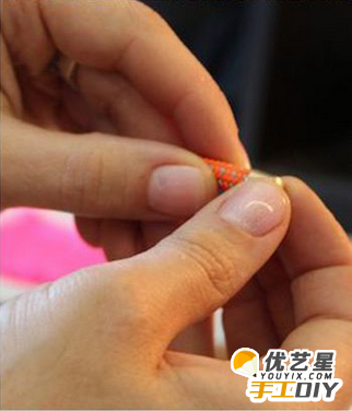 时尚精美的流苏穗子项链    教你如何简单制作出耐用时尚美观的项链教程_www.youyix.com