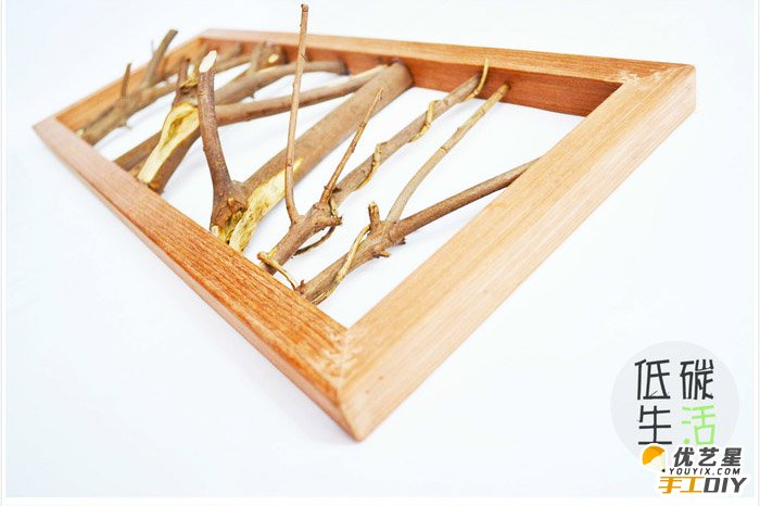 清新实用的纯木质钥匙挂框挂钩手工制作图解 创意环保 变废为宝 美好生态生活_www.youyix.com