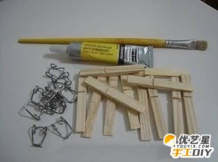 儿童摇摇乐木制手工木椅   儿童时代撒欢玩乐的小木椅   手工木制儿童摇摇椅教程图解_www.youyix.com