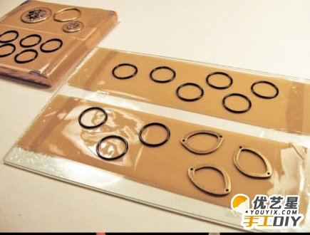 自制旧物改造琥珀项链 精美树脂饰品挂坠 手工旧物改造琥珀项链的教程图解_www.youyix.com