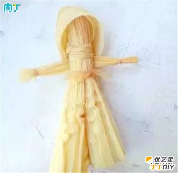 旧物玉米皮的创意手工diy制作教程 用玉米皮手工制作漂亮的玉米片娃娃_www.youyix.com