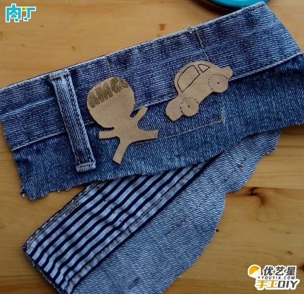 废旧牛仔裤的创意diy改造制作教程 用废旧牛仔裤创意改造成原始野人拖鞋_www.youyix.com