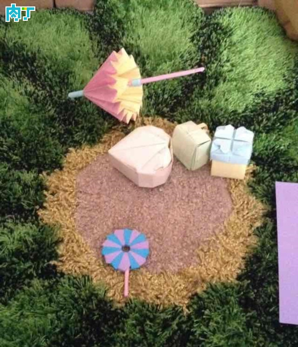 如何用纸来折出逼真的棒棒糖 棒棒糖的手工diy折纸制作教程 手工diy创意折纸教程_www.youyix.com
