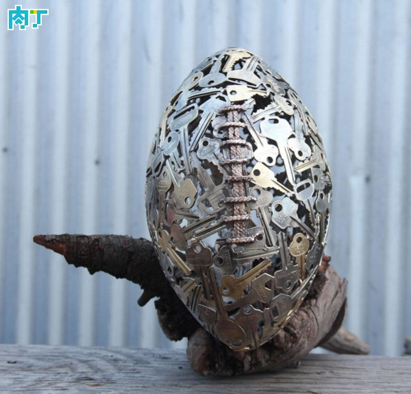 硬币和钥匙创意制作成精美艺术品 废旧物品的创意diy利用 钥匙硬币巧妙利用_www.youyix.com