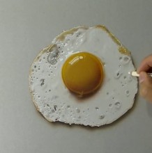 【视频】超写实逼真的荷包蛋彩铅手绘视频教程 荷包蛋的画法